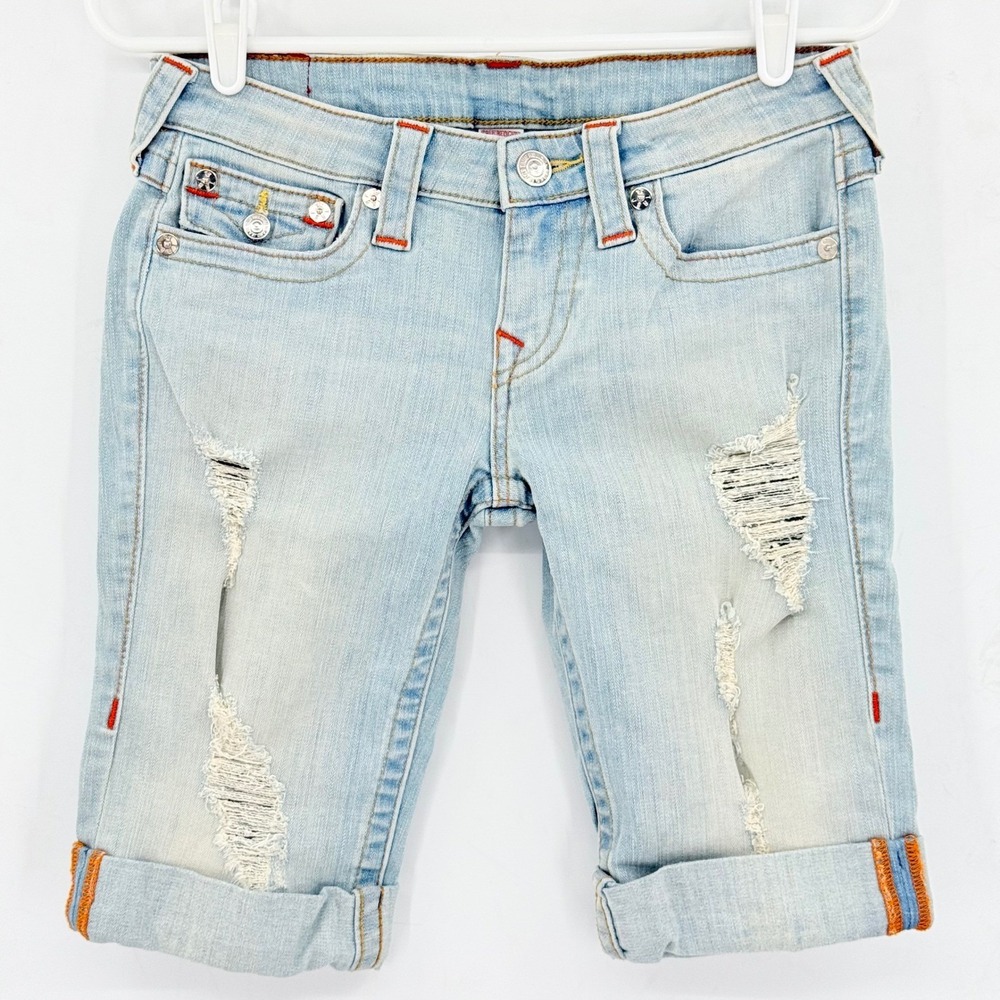 True Religion Women's Distressed Knee Length Blue Shorts Sz 27 Cuffed-Hem Summer